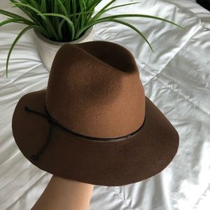Wool wide brim hat